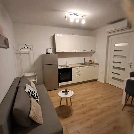 Anka Apartment Pakostane
